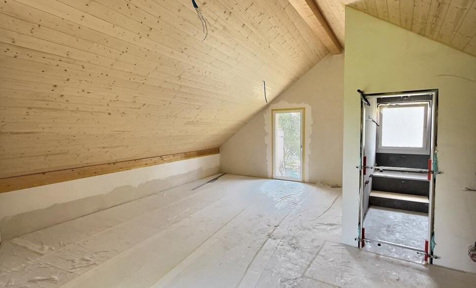 NOUVELLE VILLA SPACIEUSE EN CONSTRUCTION