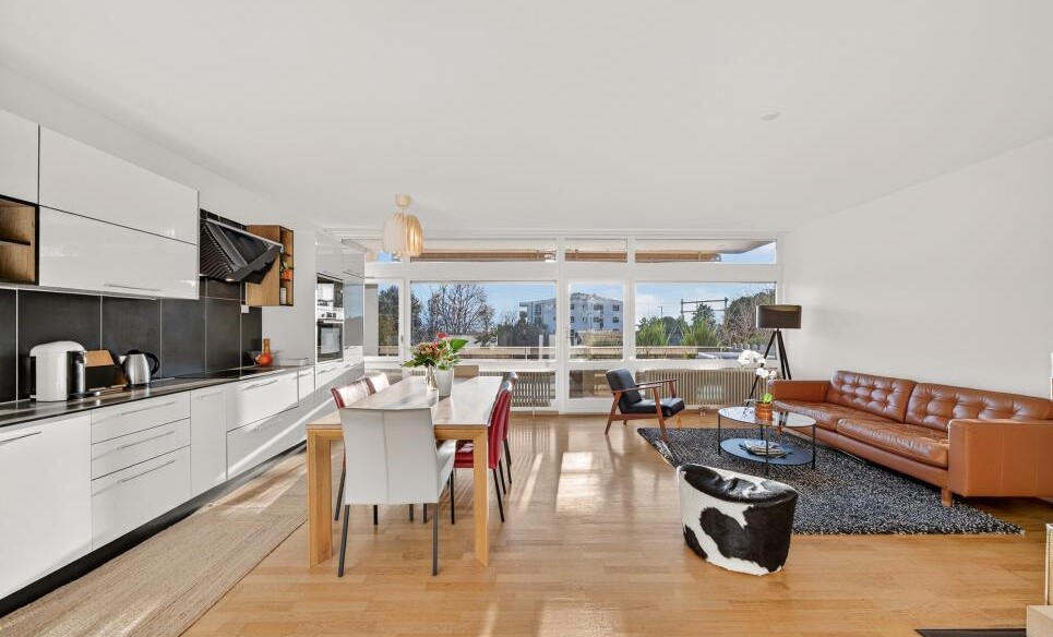 ENPLACEMENT EXCEPTIONNEL