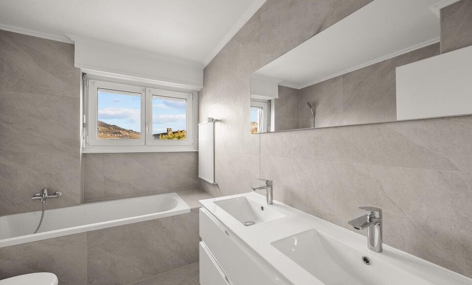 RARE SUR LE MARCHÉ - ATTIQUE RENOVÉ