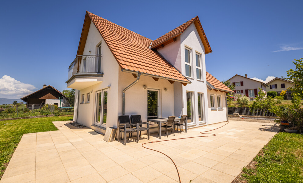 Exclusivité Proximmo - Villa individuelle Minergie 5.5 pièces à Bavois avec jardin, terrasse et garage double