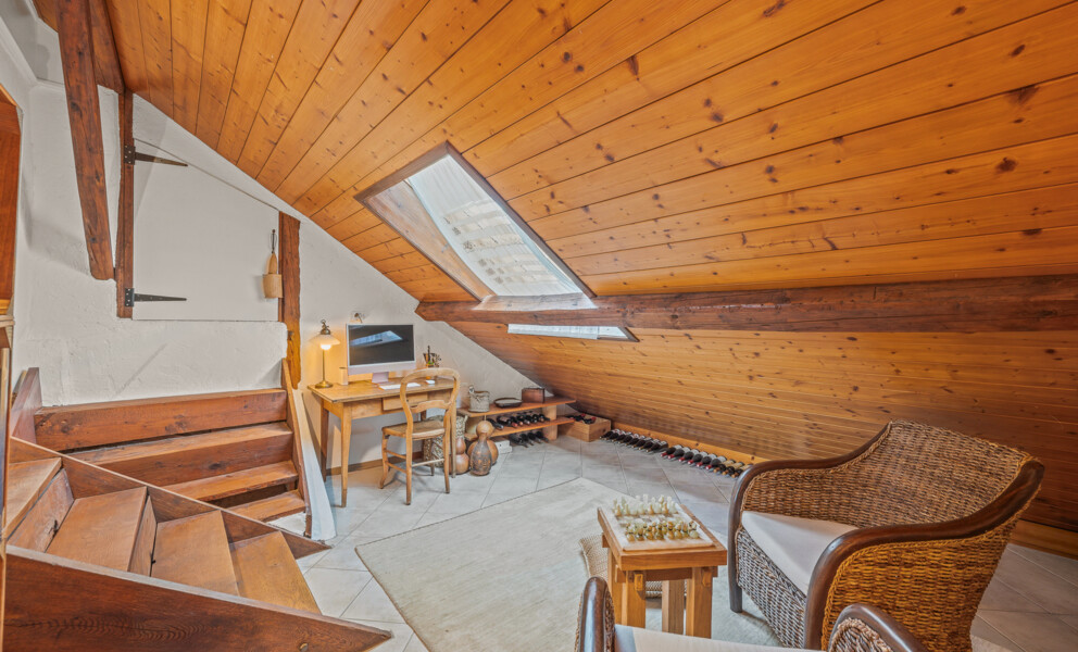 DUPLEX DE CHARME ET SON JARDIN PRIVATIF, À 5 MIN DE MORGES