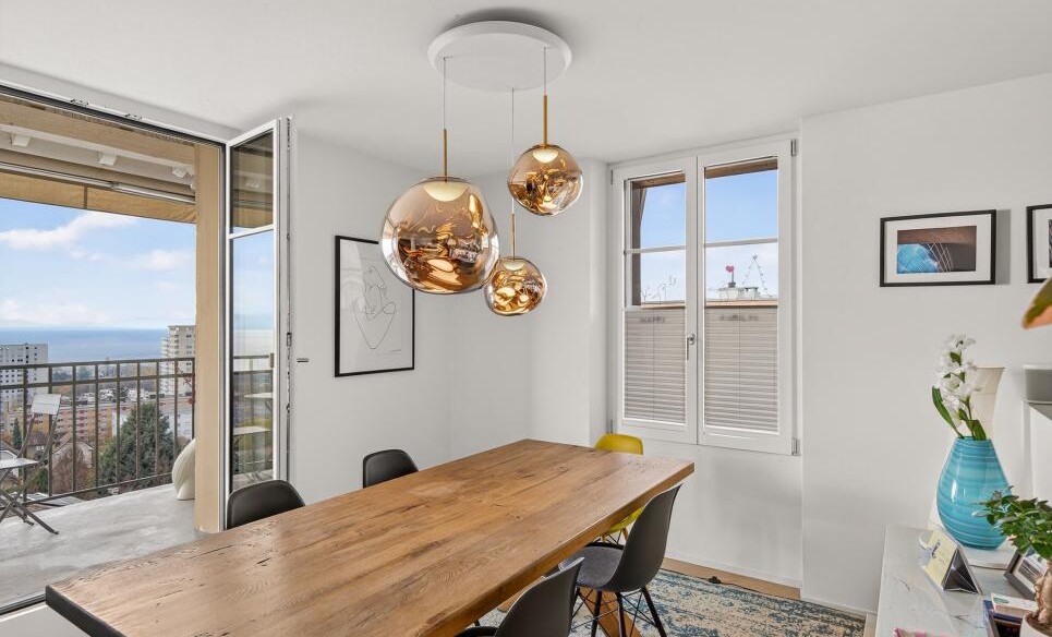 ATTIQUE AVEC VUE PANORAMIQUE - SOUS GARE