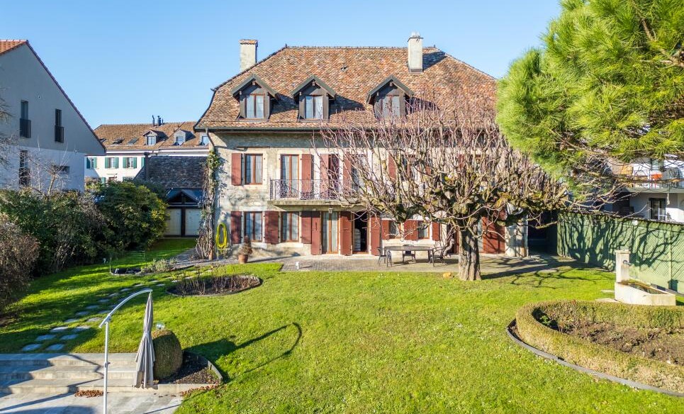 OPPORTUNITÉ RARE DE VIVRE DANS UN CADRE ENCHANTEUR