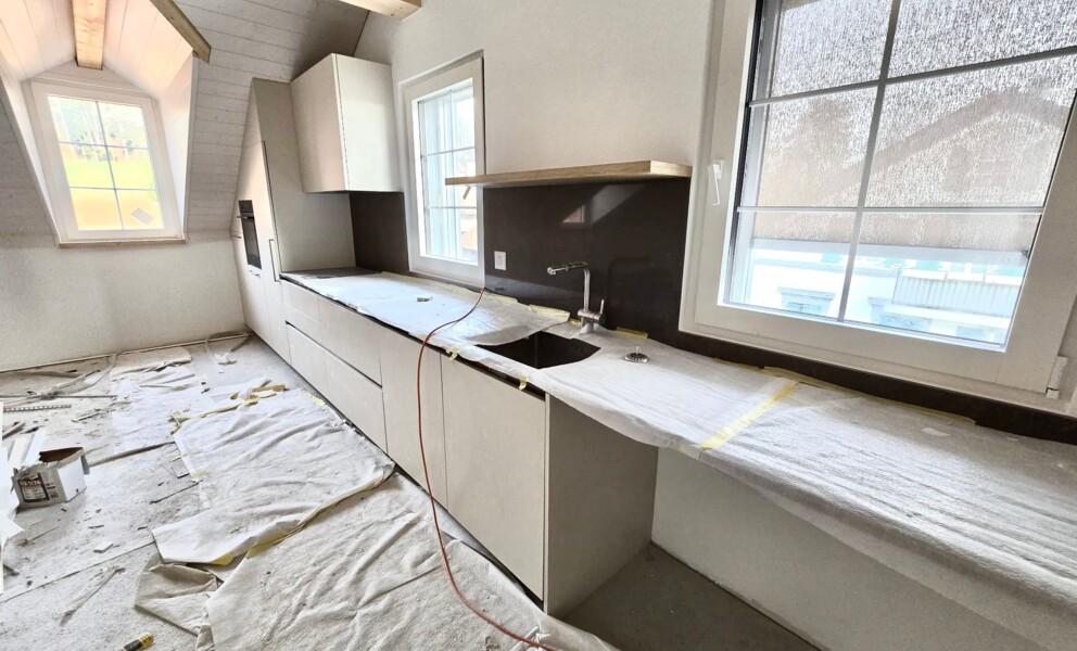 ATTIQUE VENDU NEUF À 5 MIN D'EPALINGES