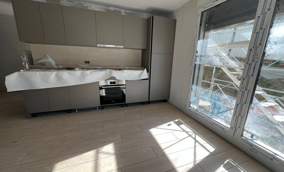 DERNIER STUDIO AU REZ-DE-JARDIN !