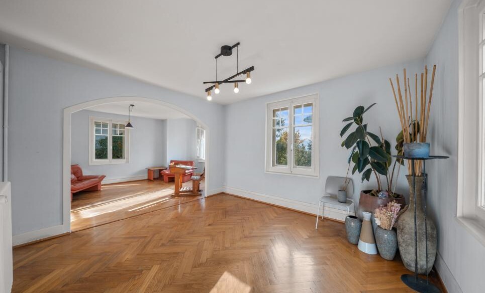MAISON INDIVIDUELLE AVEC JARDIN 