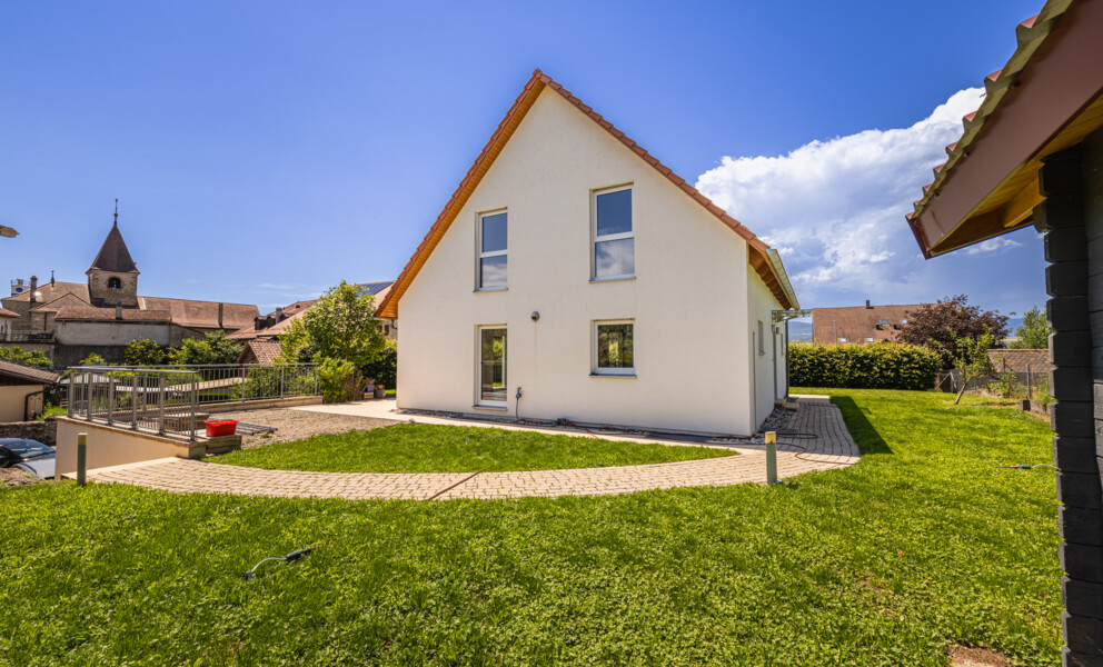 Exclusivité Proximmo - Villa individuelle Minergie 5.5 pièces à Bavois avec jardin, terrasse et garage double