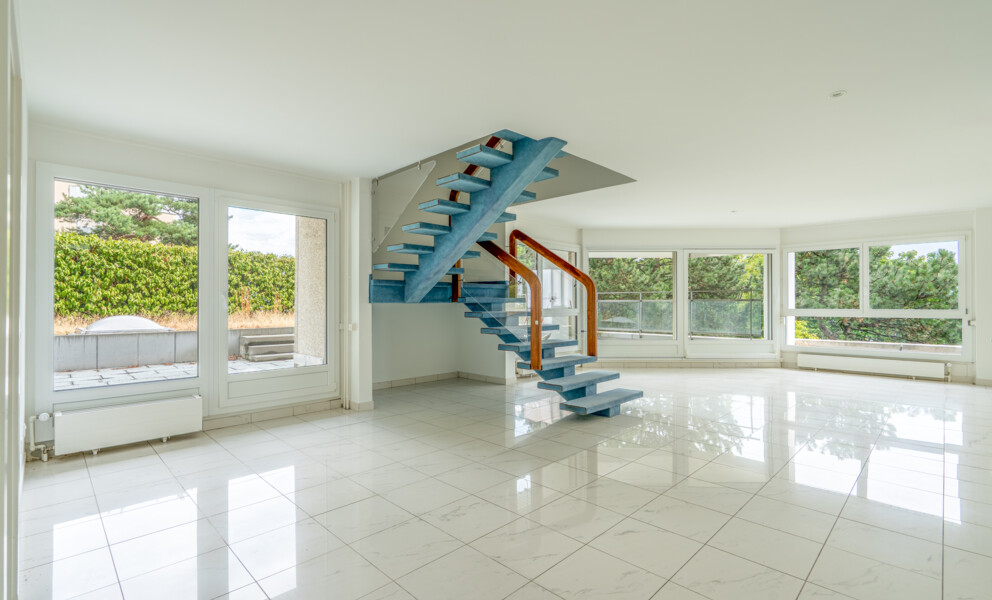 Duplex d’exception avec terrasse et jardin au cœur de Lausanne