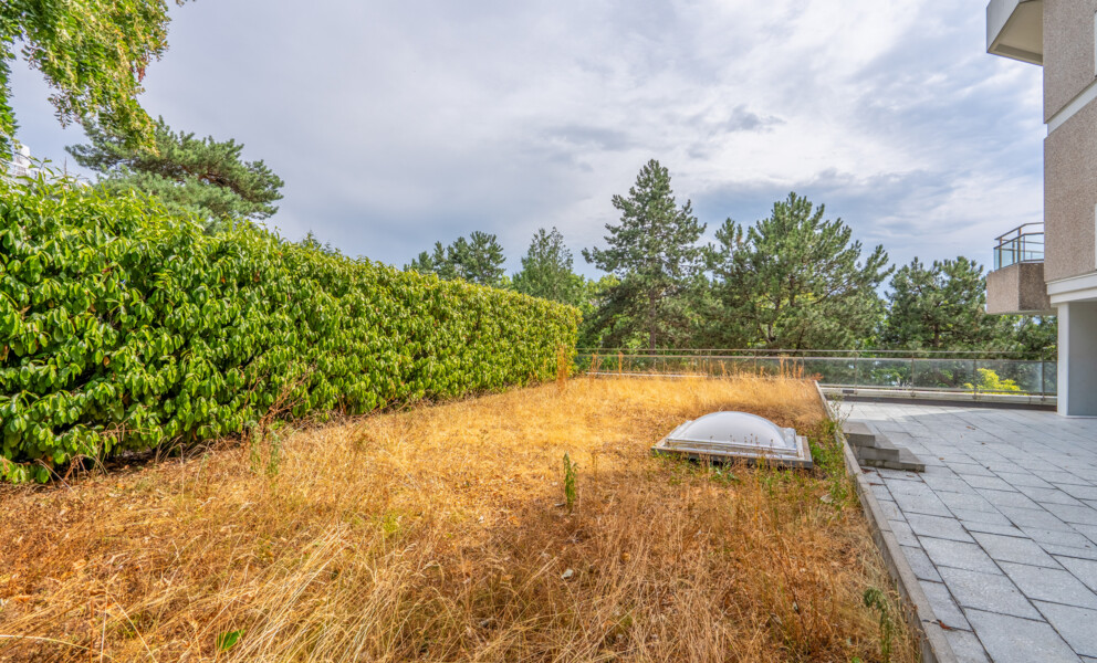 Duplex d’exception avec terrasse et jardin au cœur de Lausanne