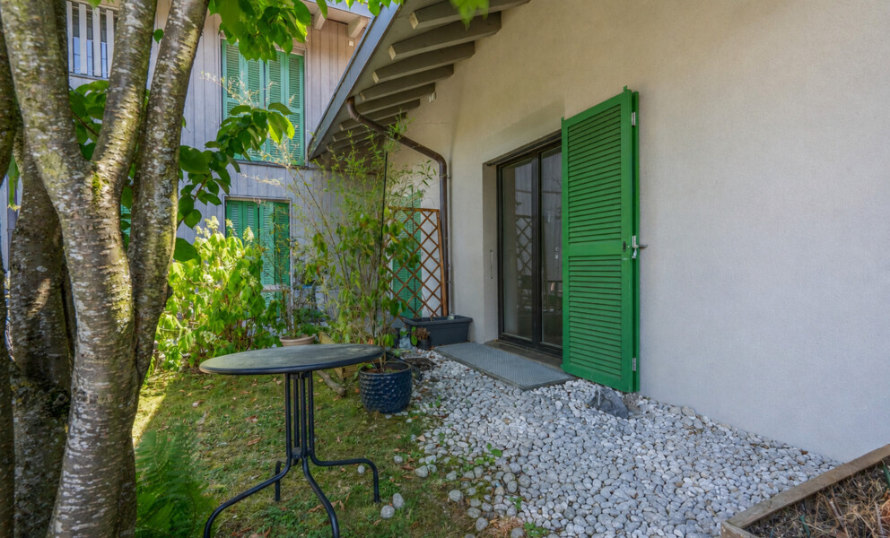 Entre ville et nature, un triplex familial d'exception au Mont-sur-Lausanne