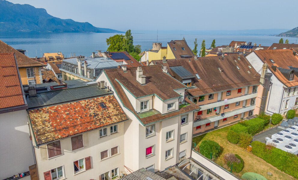 Immeuble de rendement mixte – 9 lots – 100 % loué
