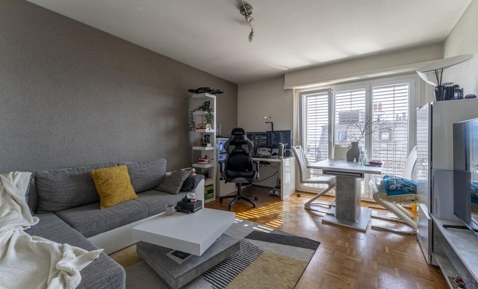 OPPORTUNITÉ POUR INVESTISSEUR, À DEUX PAS DU CENTRE-VILLE !